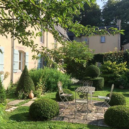 Saint-Martin-des-Entrées De Ma Fenetre Bed & Breakfast エクステリア 写真
