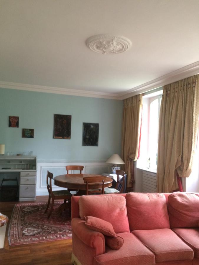 Saint-Martin-des-Entrées De Ma Fenetre Bed & Breakfast エクステリア 写真